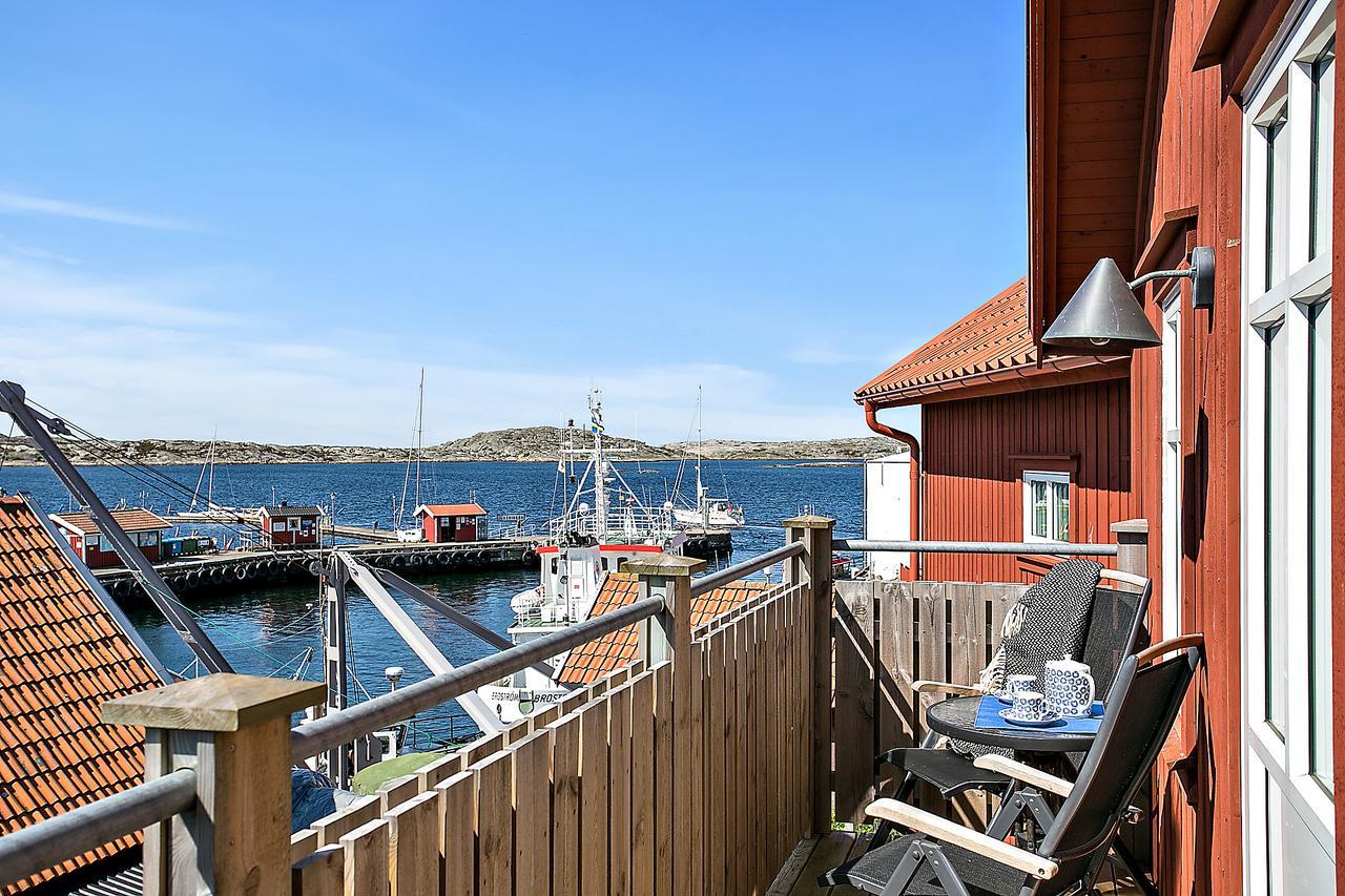 Lotshotellet Karingon Eksteriør billede
